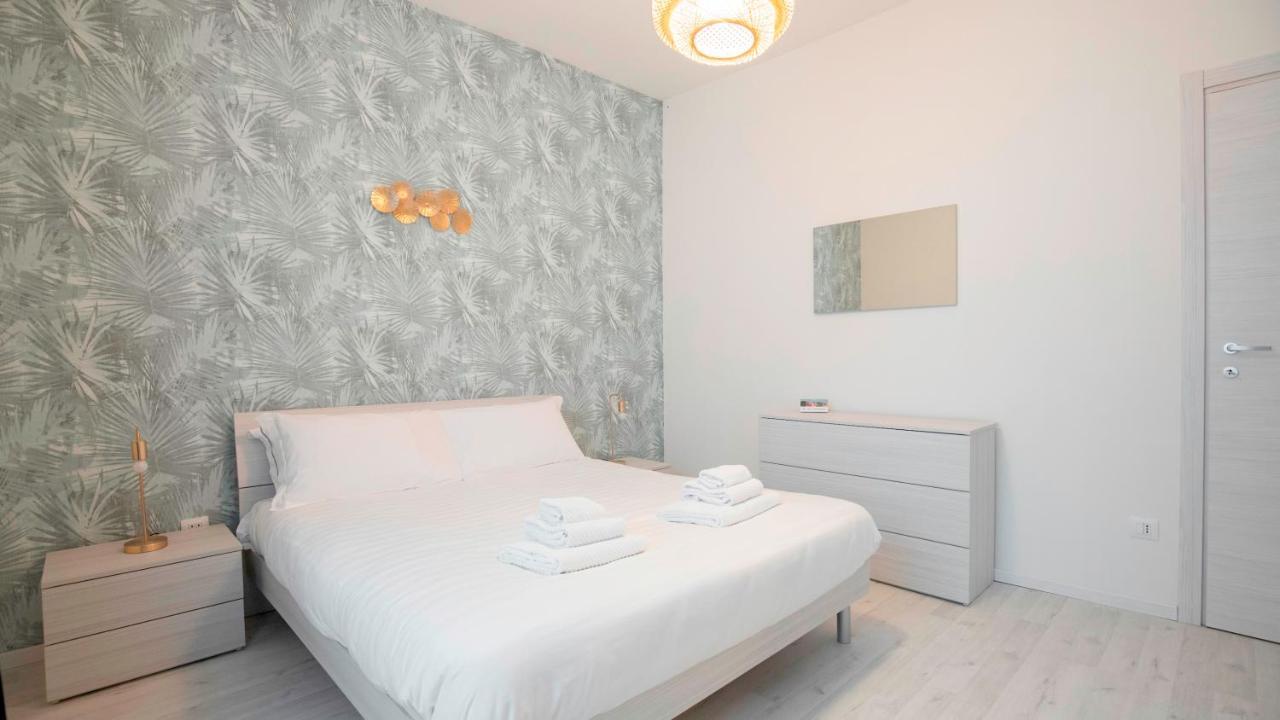 Italianway - Puccini 3 Apartment Monza Luaran gambar