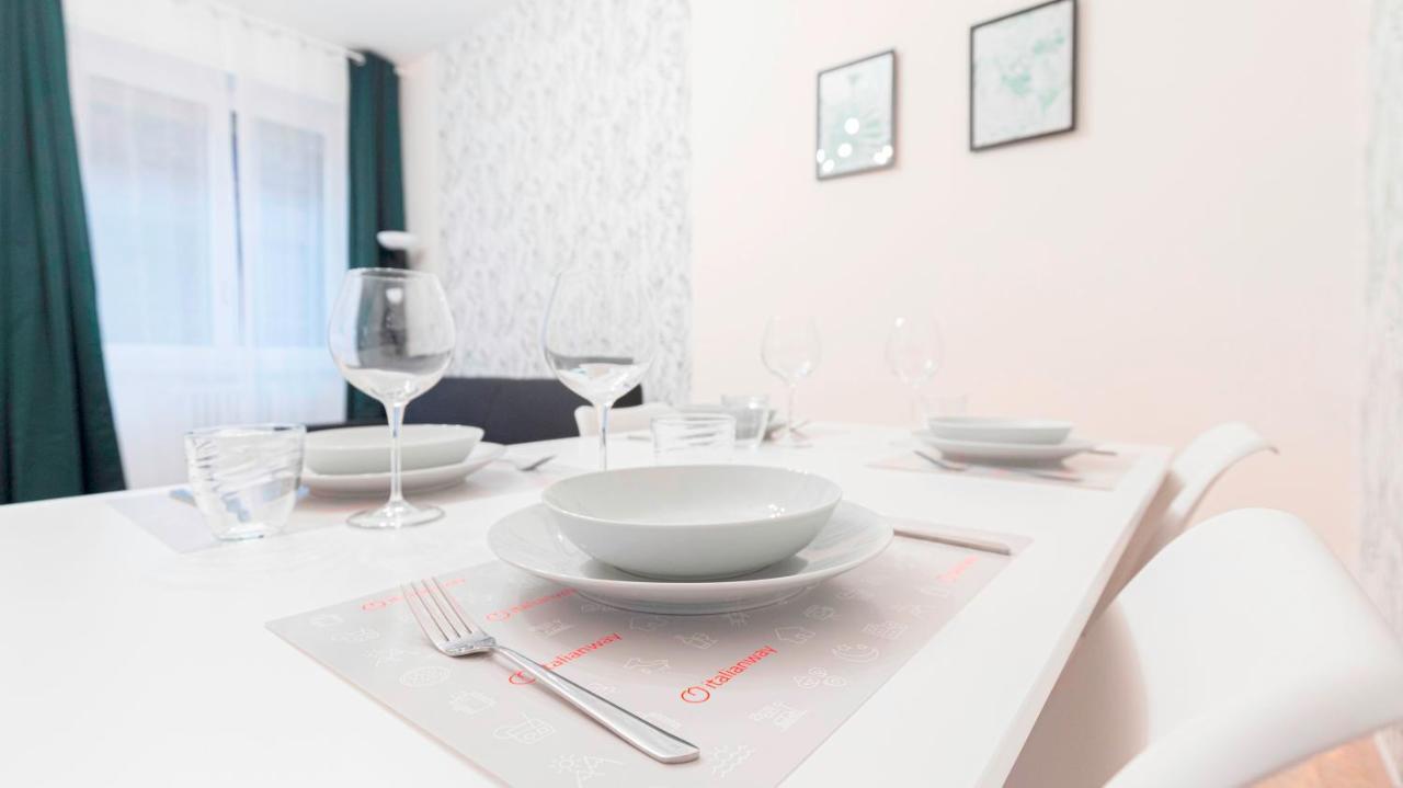 Italianway - Puccini 3 Apartment Monza Luaran gambar